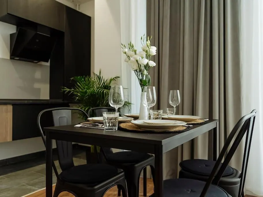 Central 4 Apartment - New Building & Parking Bucharest